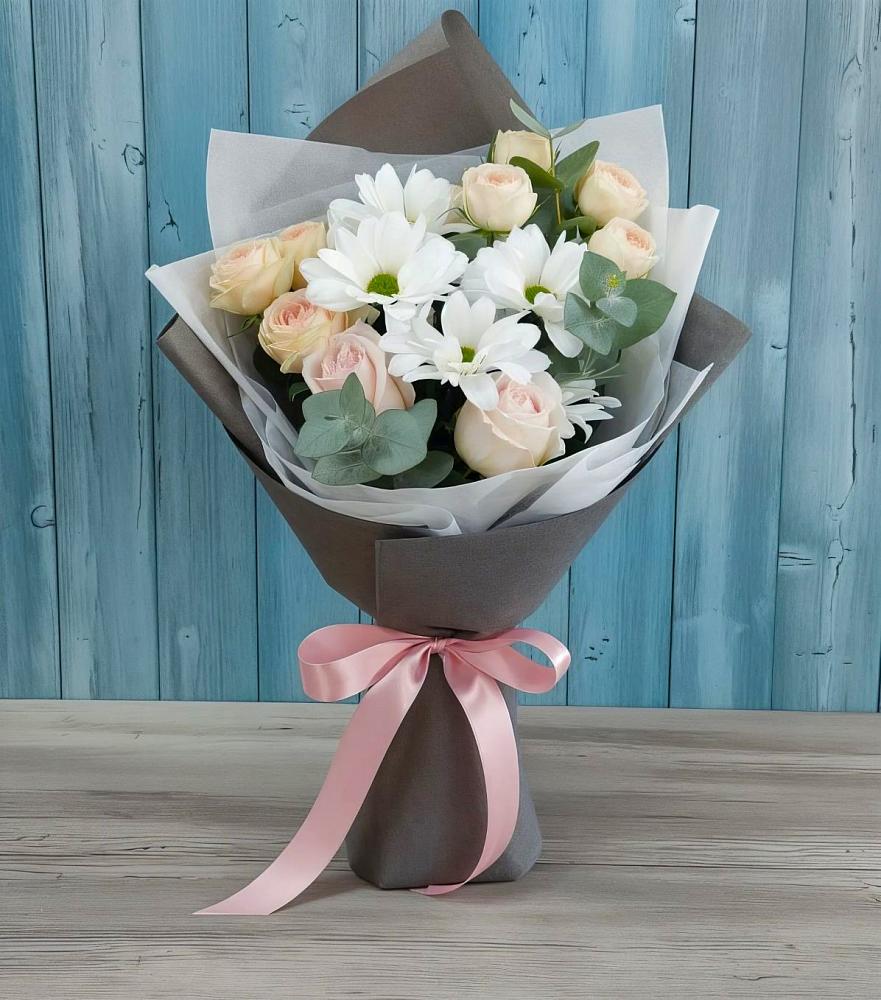 Букет цветов из: Хризантемы и Розы в Печоре