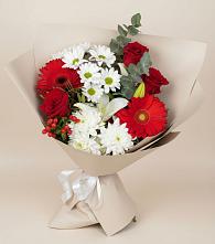 Букет цветов из:  Розы, Хризантемы, Герберы и Лилии в Печоре