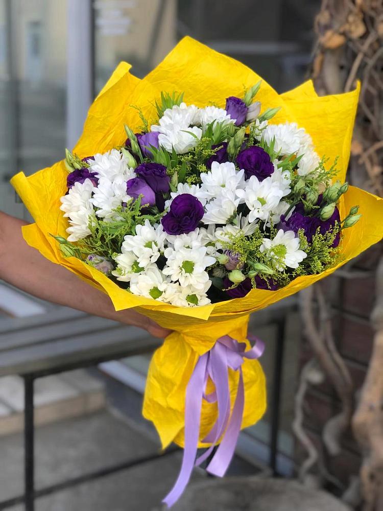 Букет цветов из: Ирисы, Хризантемы и Ромашки в Печоре