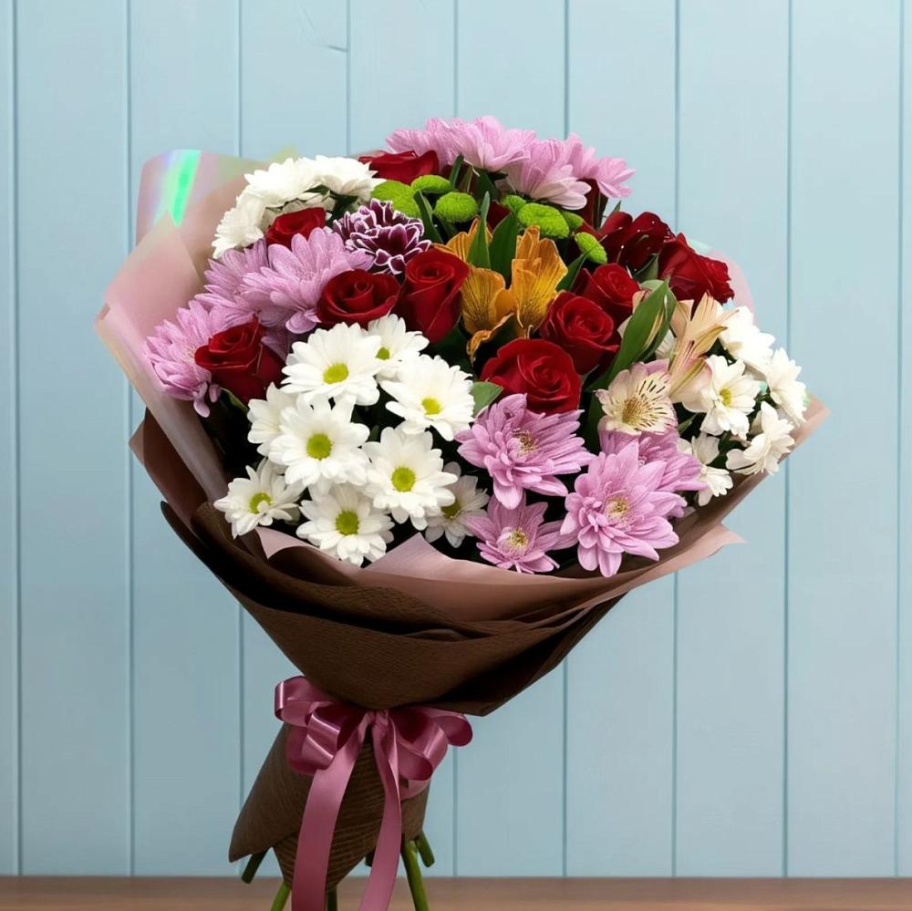 Букет цветов из: Розы, Хризантемы и Альстромерии в Печоре