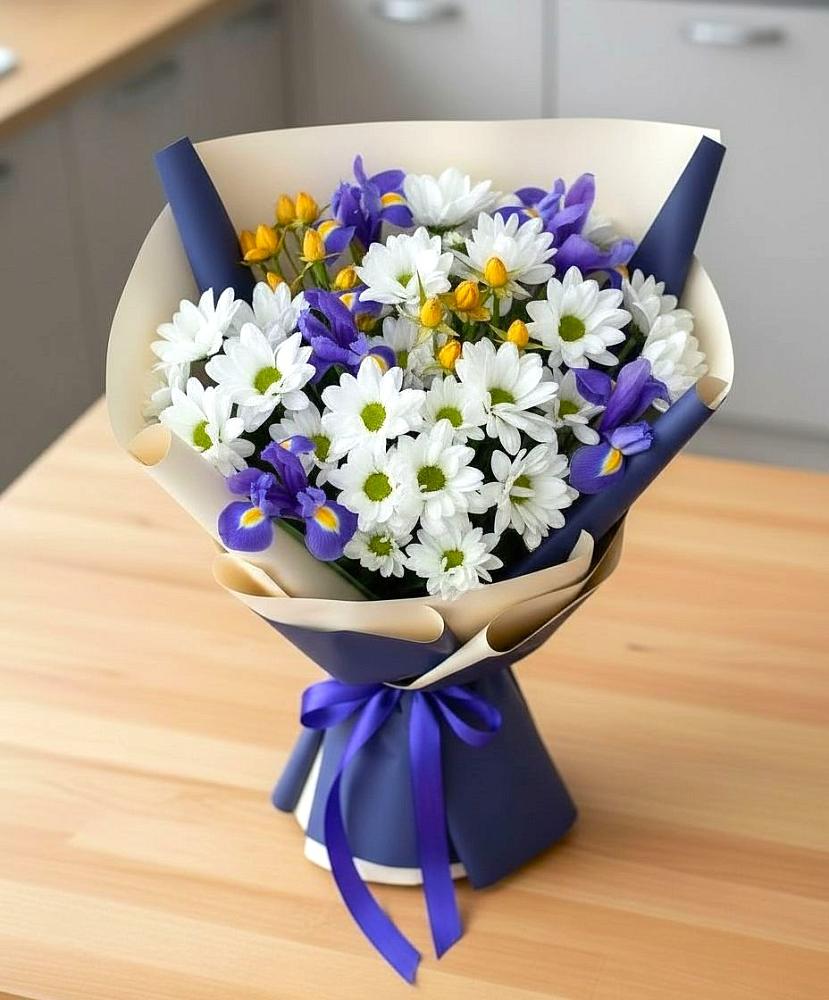 Букет цветов из: Розы, Ирисы и Хризантемы в Печоре