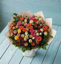 Букет Микс из разноцветных кустовых роз в Печоре